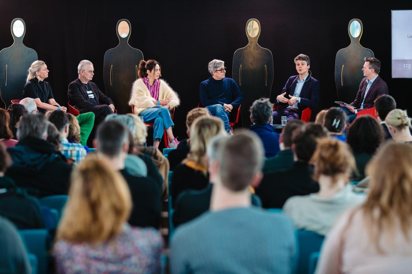 Debat van de Ensors